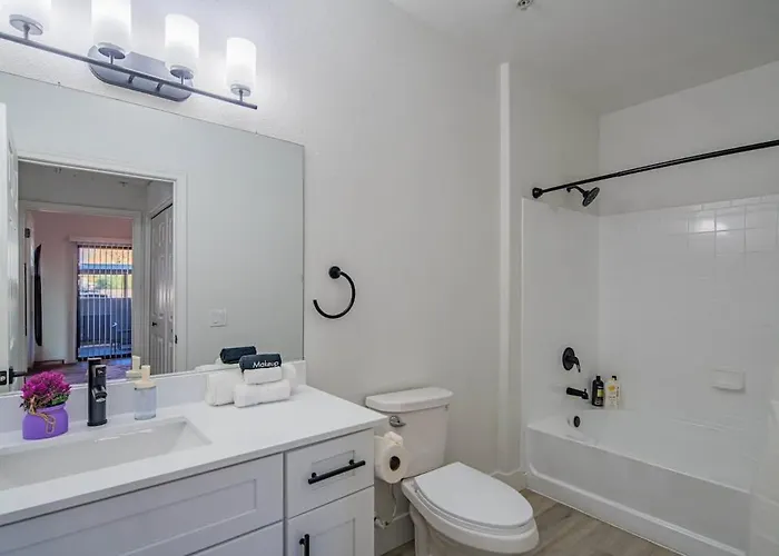 Cozy 1bd Kingbed With Pool Hot Tub Gym Parking * Glendale