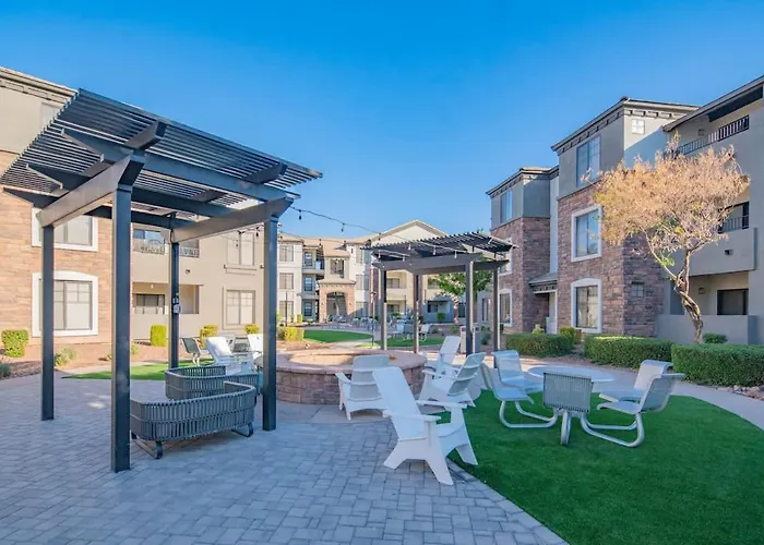 Cozy 1bd Kingbed With Pool Hot Tub Gym Parking